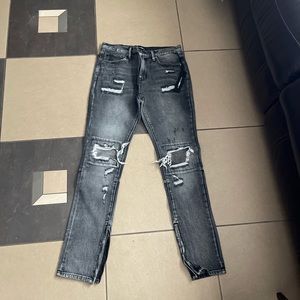 Brand new Fashion nova ripped skinny jeans 
#fashionnova 
#Streetwear